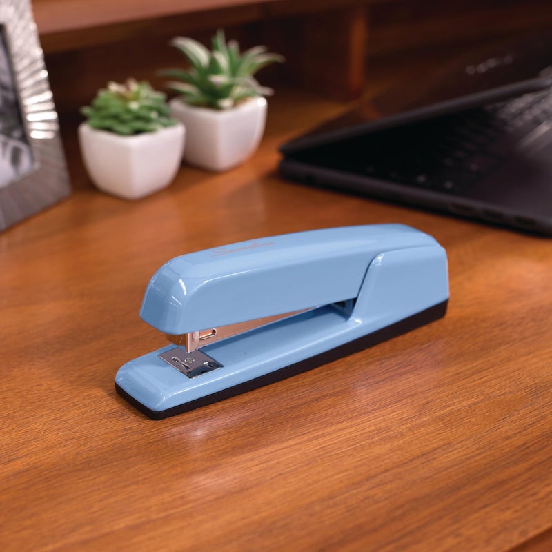 Swingline Stapler, 30 Sheet Capacity, 747 Business Stapler, Jam Free, Metal, Electric Blue (74722) - Image 2